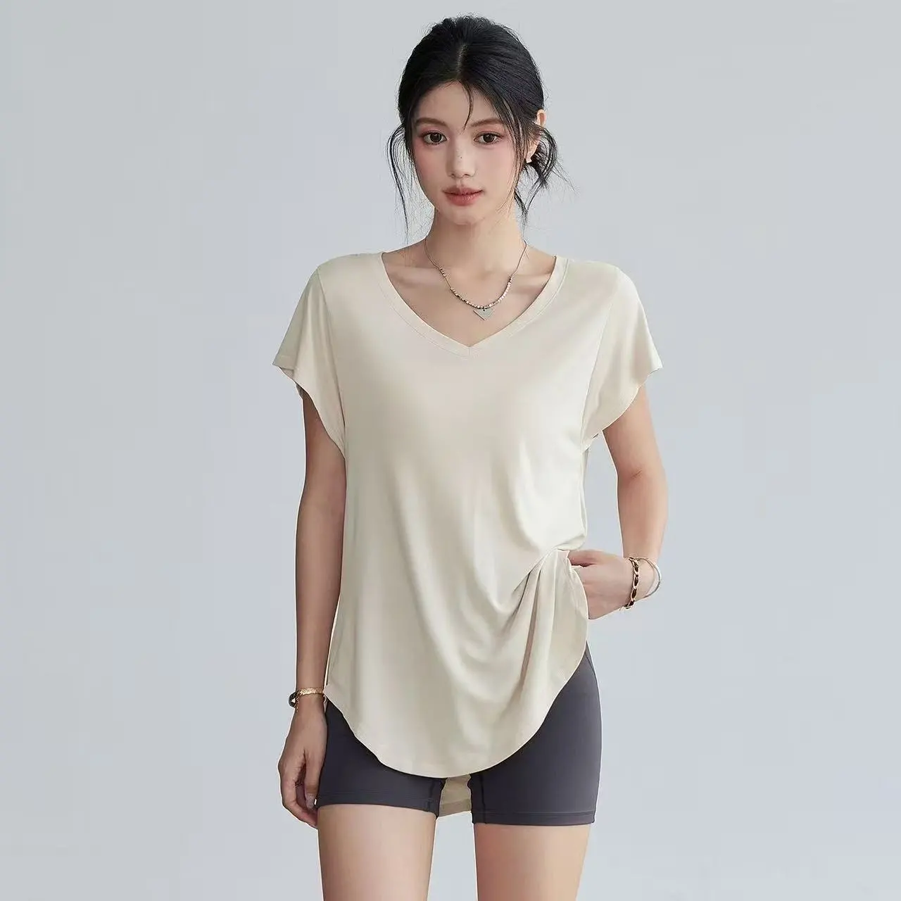 Camiseta de Yoga Feminina com  - Yoga Fitness Training avaliação e preço